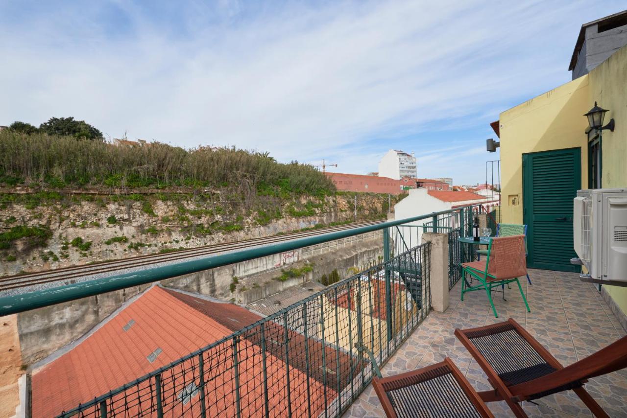 Bright Apt W Balcony, Ac, Parking, By Timecooler Lisbon Exterior photo