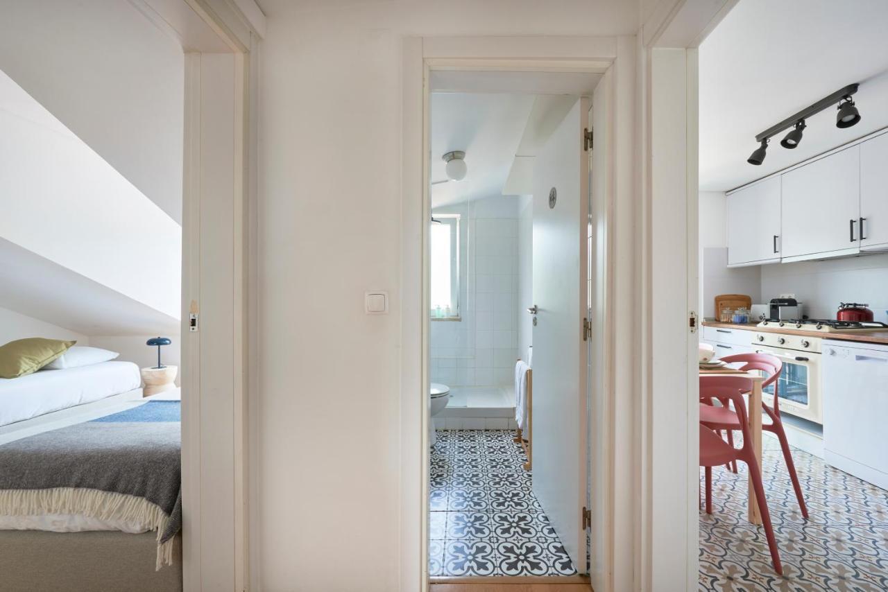 Bright Apt W Balcony, Ac, Parking, By Timecooler Lisbon Exterior photo