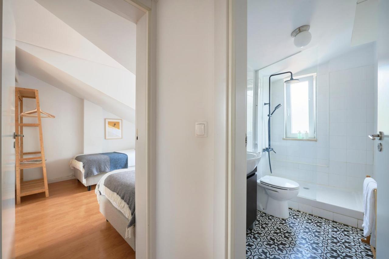 Bright Apt W Balcony, Ac, Parking, By Timecooler Lisbon Exterior photo