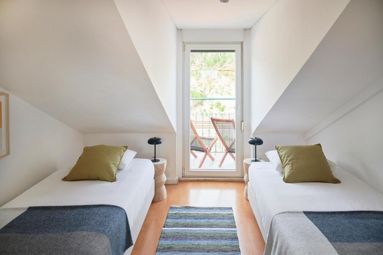 Bright Apt W Balcony, Ac, Parking, By Timecooler Lisbon Exterior photo