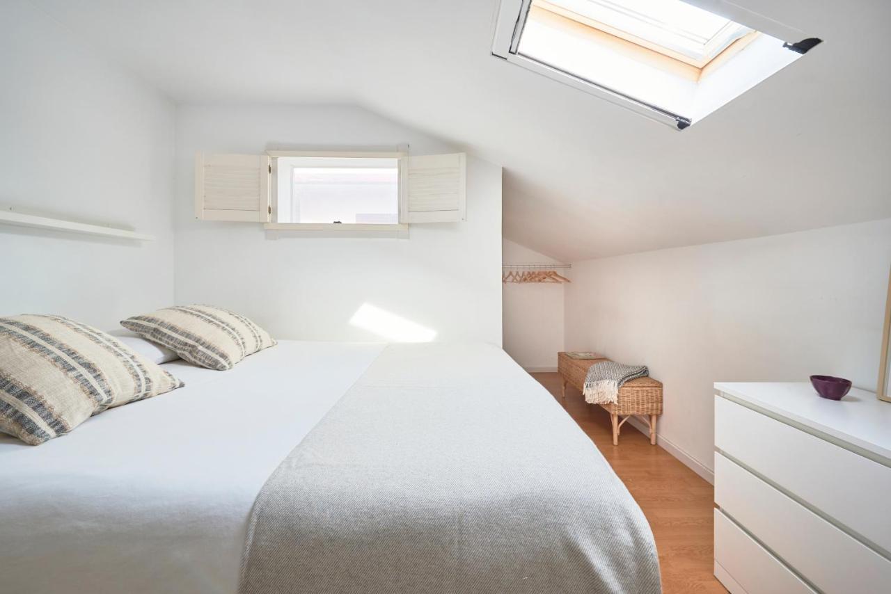 Bright Apt W Balcony, Ac, Parking, By Timecooler Lisbon Exterior photo